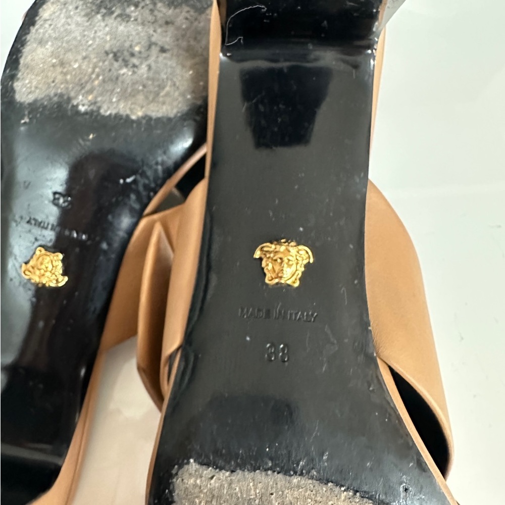 Versace heels - Picture 6 of 6